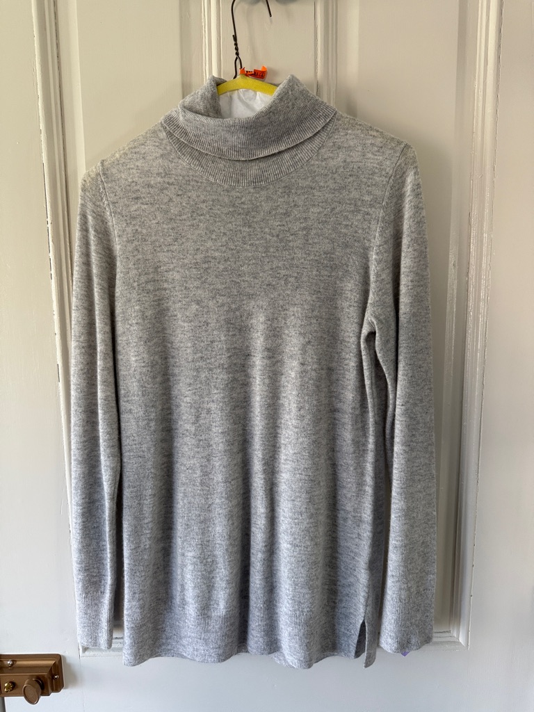 Nordstrom Light Gray Cashmere Turtleneck Sweater